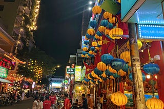"Lễ Giáng Sinh": Embracing the Christmas Spirit in Vietnam
