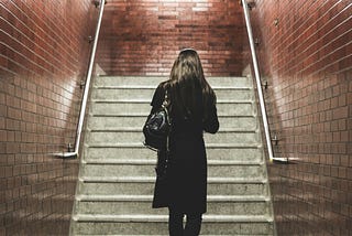 3 Clear Signs It’s Time To Walk Away From That Person, Place, or Thing