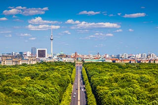 Discovering Germany: The Ultimate Guide to the Top 100 Museums, Attractions, and Things to Do