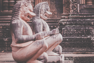 Guardians of History: Exploring the Ancient Statues & Reliefs of Angkor Wat
