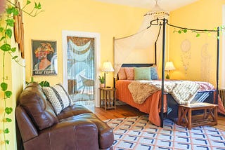 7 Luxury Artistic Airbnbs in Roanoke, VA