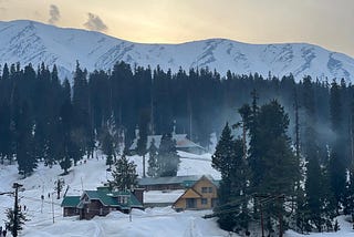 Lost In The Wonderland of Snow: My Memories of Kashmir’s Winter Wonderland.