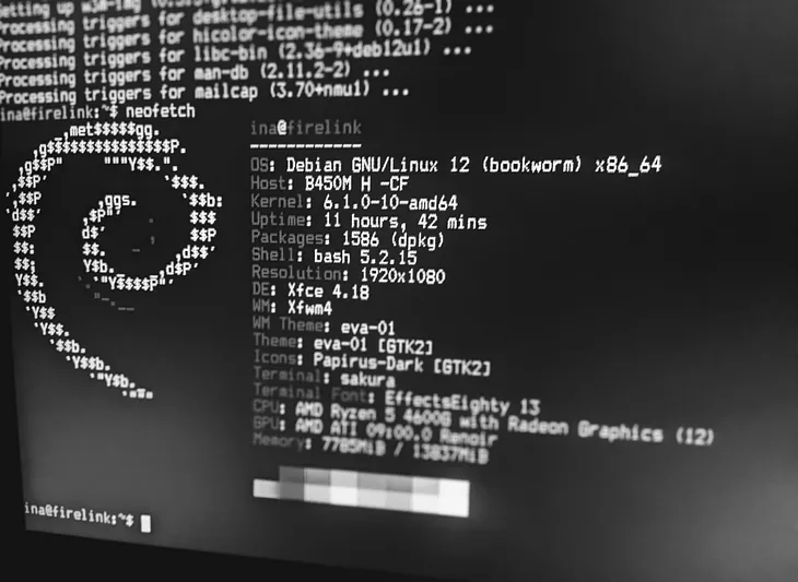 Installing Debian with BTRFS, Snapper backups and GRUB-BTRFS