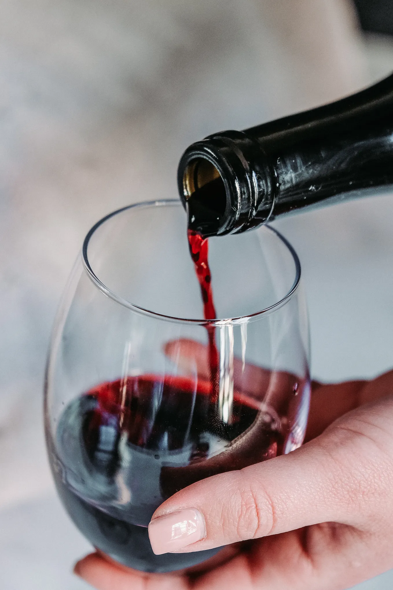 Most People in the U.S. Don’t Know These Six Do’s and Don’ts About Wine