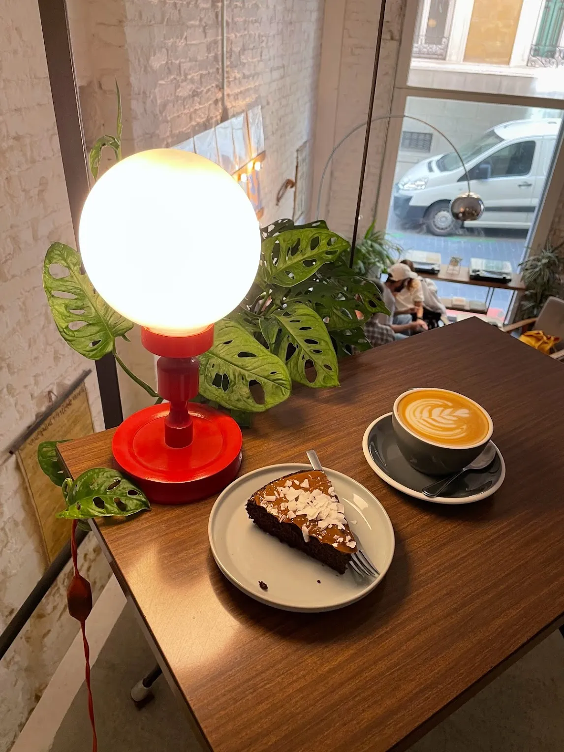 Madrid’s best specialty coffee shops. Guide 2023